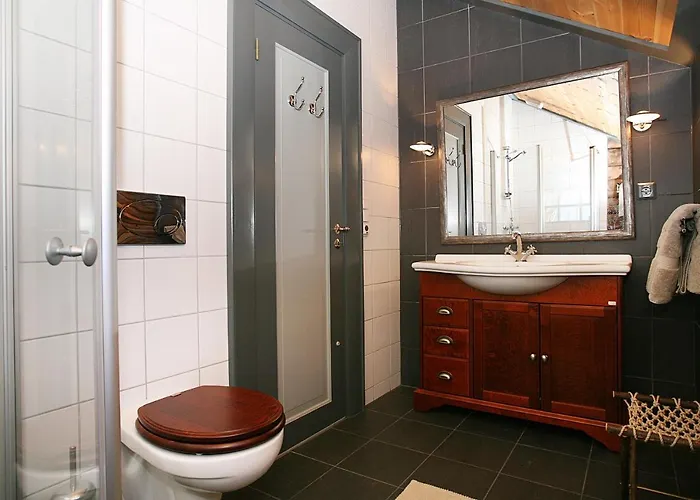 Korsholmen - By Classic Norway Villa *